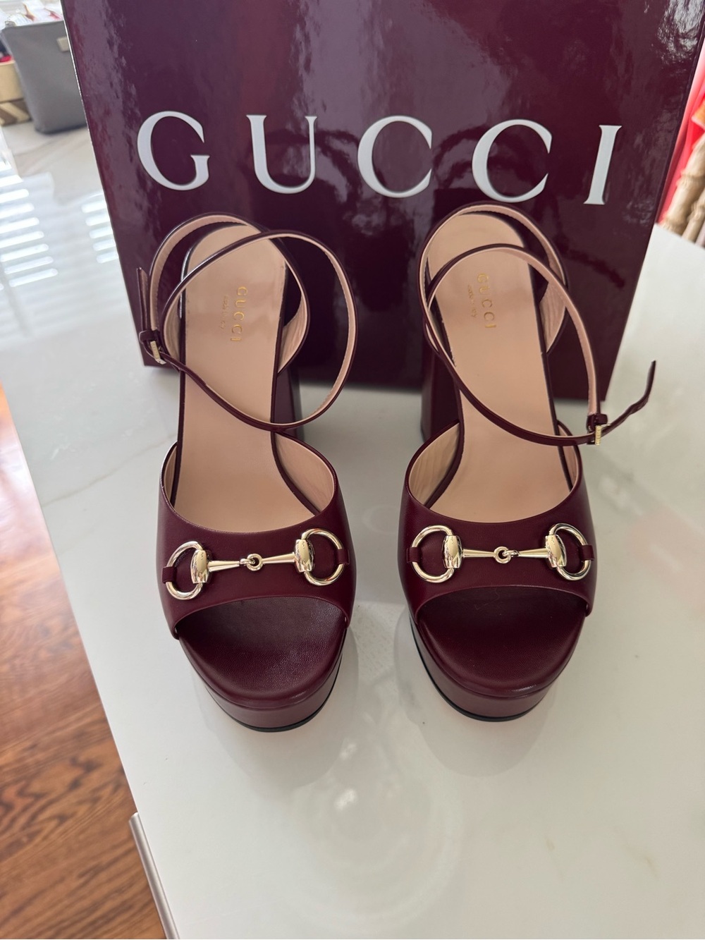 Gucci Burgundy Leather Platform Slingback Heels with Gold Horsebit - Picture 3 of 5